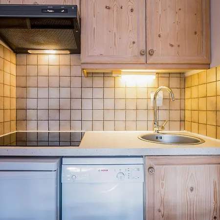 Appartamento Confortable Au Centre De Avec Balcon - Fr-1-518-126 Val-dʼIsère